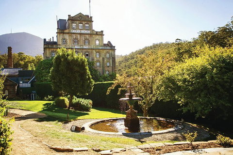 Hobart Hop-On Hop-Off Bus & Cascade Brewery Tour - Tourism Adelaide 0