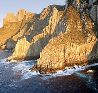 Full-Day Tasman Peninsula Tour from Hobart - Tourism Adelaide