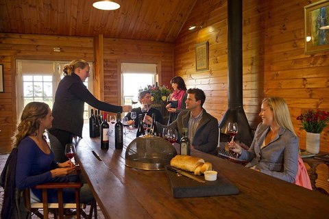 Hop-On Hop-Off Barossa Valley Wine Region Tour From Adelaide - Tourism Adelaide 5