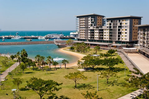 Darwin Hop-on Hop-off Bus Tour - Tourism Adelaide 4