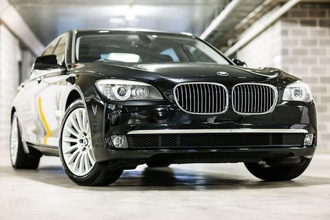 Family Sydney Airport Departure Transfer - Tourism Adelaide 2