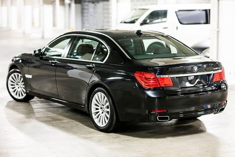 Family Sydney Airport Departure Transfer - Tourism Adelaide 4