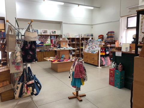 Copper Country Keepsakes - Tourism Adelaide 0