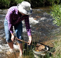 Fossicking - Tourism Adelaide