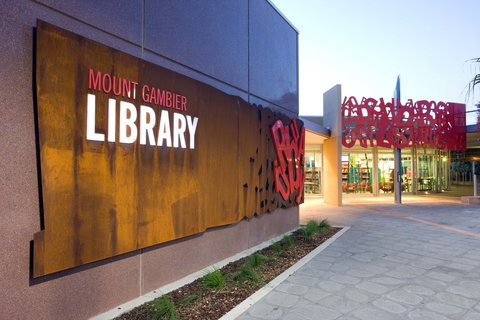 Mount Gambier Library - Tourism Adelaide 0
