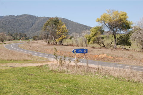 Banimboola Creek Rest Area - Tourism Adelaide 1