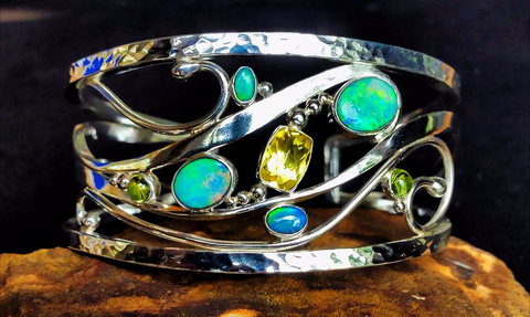 Australian Outback Opals - Tourism Adelaide 0