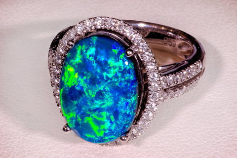 Australian Outback Opals - Tourism Adelaide 1