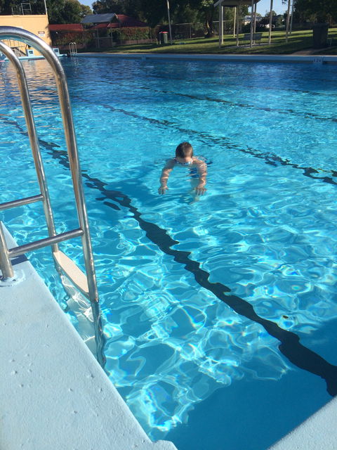 Crookwell Pool - Tourism Adelaide 0