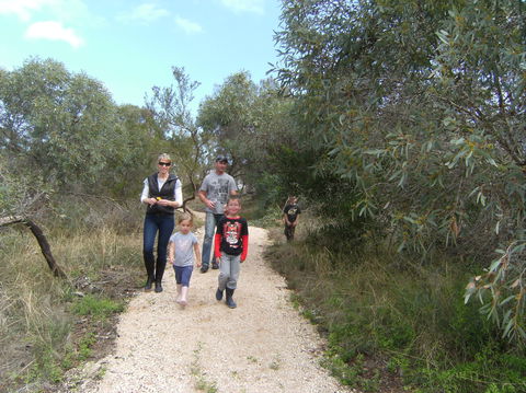 Meningie Lions Walking Trail - Tourism Adelaide 0