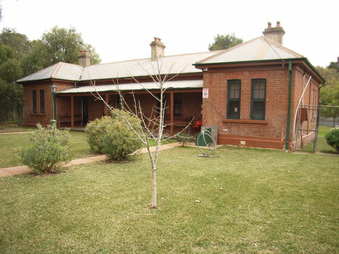 Museum Under The Bridge - Tourism Adelaide 0