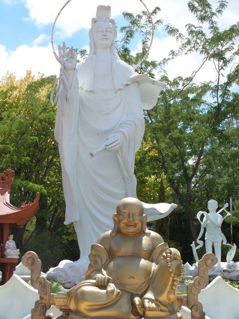 Sakyamuni Buddhist Centre/Van Hanh Monastery - Tourism Adelaide 2