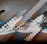 Stephanies Ocean Spa - Tourism Adelaide