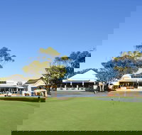 Hawks Nest Golf Club - Tourism Adelaide