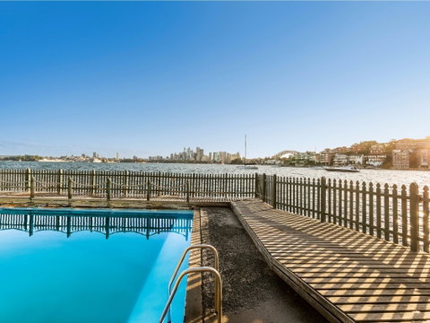 Maccallum Pool - Tourism Adelaide 0