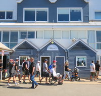 Newcastle Shoreline Walk - Tourism Adelaide