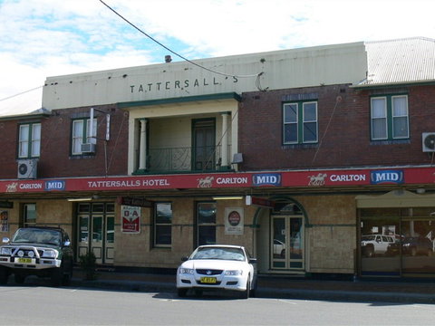 Tattersalls Hotel - Casino - Tourism Adelaide 0