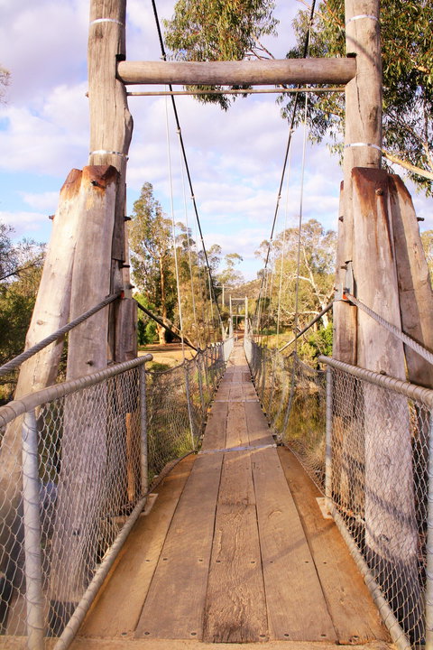 Avon River Walk Trail And Janet Millet Lane - Tourism Adelaide 1