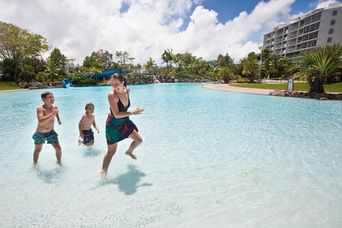 Family Fun In Mackay City - Tourism Adelaide 0