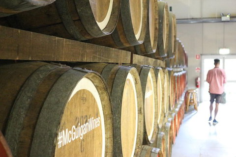 Hunter Valley Wine Tour Ex Newcastle Incl Lunch, Cheese, Chocolate & Distillery - Tourism Adelaide 1