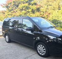 Private Transfer from Noosa to Sunshine Coast Airport- 8seater  Luggage Trailer - Tourism Adelaide