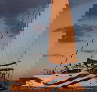 Hervey Bay Champagne Sunset Sail - Tourism Adelaide