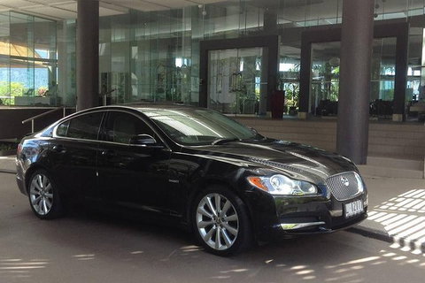 Jaguar Limousine Transfer Cairns Airport To Palm Cove - Tourism Adelaide 4