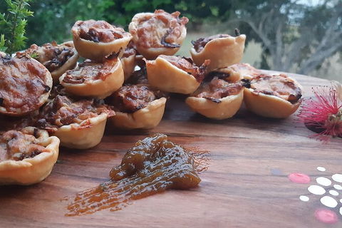 Wang\'ari Dreaming Bush Tucker Tour - Tourism Adelaide 2