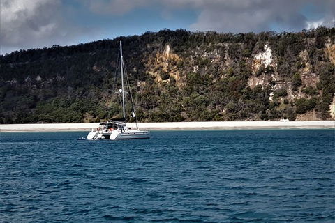 Bareboat Hire - Cattitude 7 Nights - Tourism Adelaide 0
