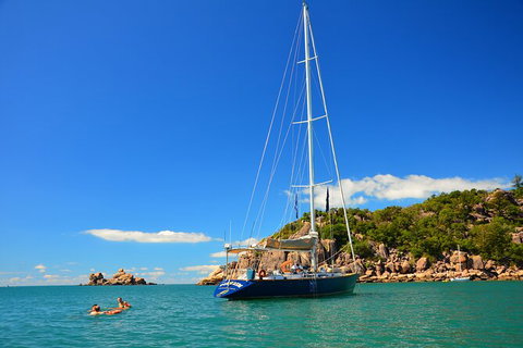 Helicopter And Magnetic Island Sailing - Tourism Adelaide 1