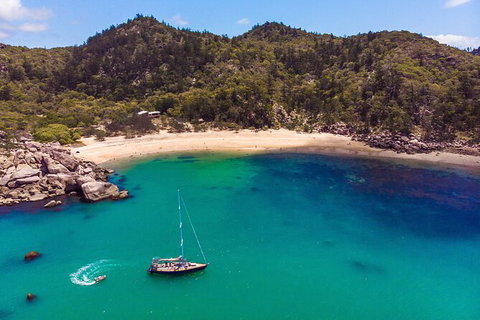 Helicopter And Magnetic Island Sailing - Tourism Adelaide 5