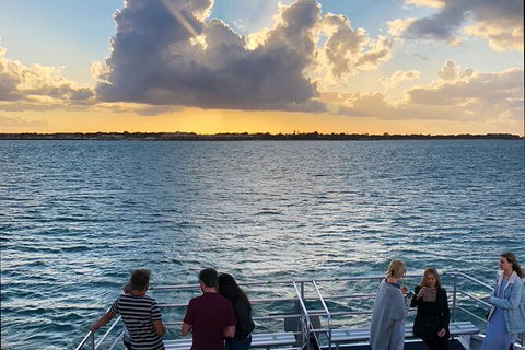 Sunset Twilight Cruise In Hervey Bay - Tourism Adelaide 4