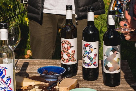 Escape, Sip & Relax / PREMIUM - Tourism Adelaide 2