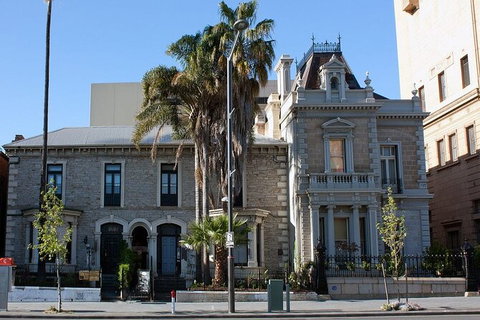 Arrival Private Transfers: Adelaide Airport ADL To Adelaide In Luxury Van - Tourism Adelaide 3