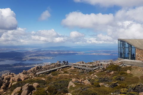 Mt. Wellington Morning Hike + Afternoon Beer & History Walk - Tourism Adelaide 3