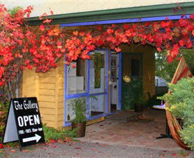 Macedon Ranges Arts Collective - Tourism Adelaide 0