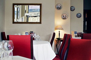 Le Petit Bourgeois - Tourism Adelaide 0