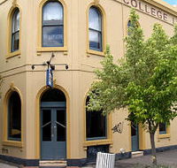 The College Lawn Hotel - Tourism Adelaide