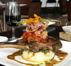 Castello's Kealba Hotel - Tourism Adelaide 0