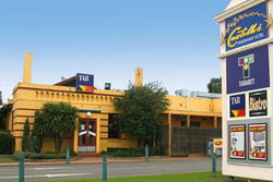 Castello's At Pakenham - Tourism Adelaide 0