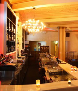 Burdekin Hotel - Tourism Adelaide 1