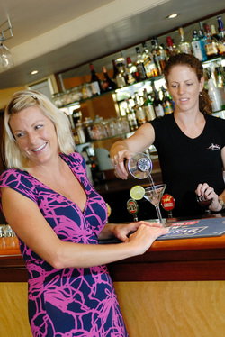 Harbord Beach Hotel - Tourism Adelaide 1