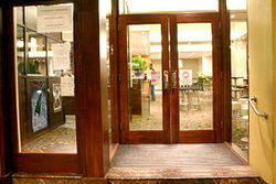 Gladstone Park Hotel - Tourism Adelaide 2