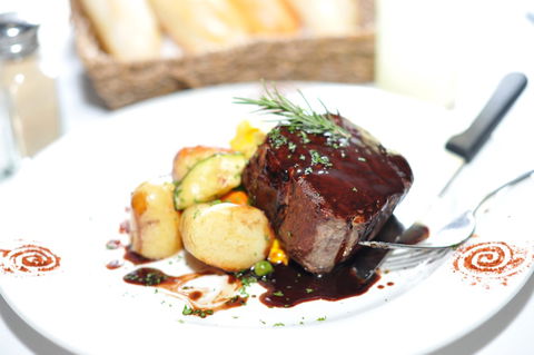 Burleigh Bears - Tourism Adelaide 2