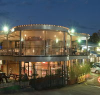 Castle Hill Tavern - Tourism Adelaide