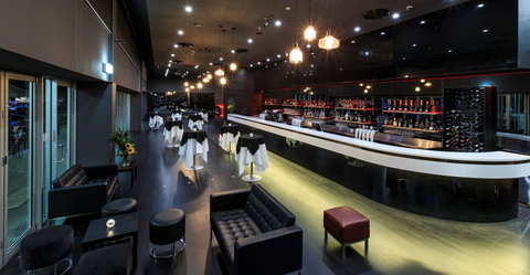 Watermark Docklands - Tourism Adelaide 3