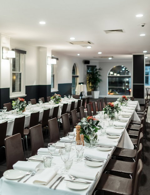 Metropolitan Hotel - Tourism Adelaide 5