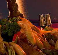 Golden Gondola Cruising - Tourism Adelaide