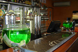 The Tap On Mitchell - Home Of The Fishbowl Cocktail - Tourism Adelaide 0