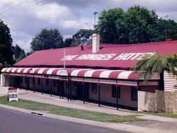 Ranges Hotel - Tourism Adelaide 0